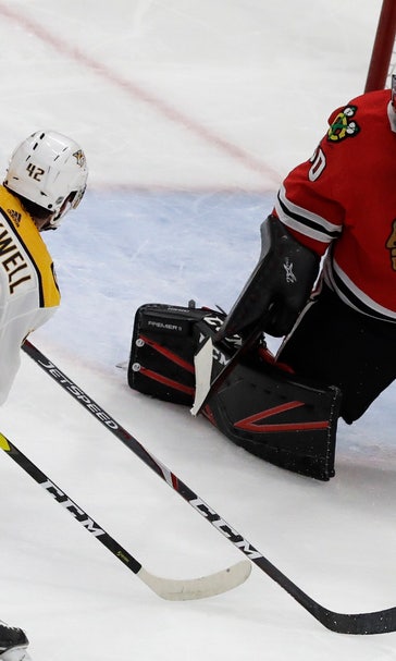 Rinne scores as Predators beat Blackhawks 5-2